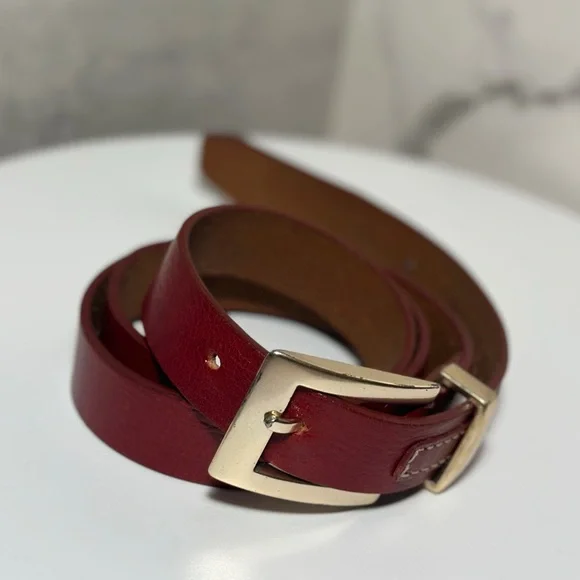 Vintage Fossil Women’s Genuine Leather Belt in Deep Red w/ Gold Hardware - Large Fossil Leather Red Belts for Women for sale | eBay main image 3